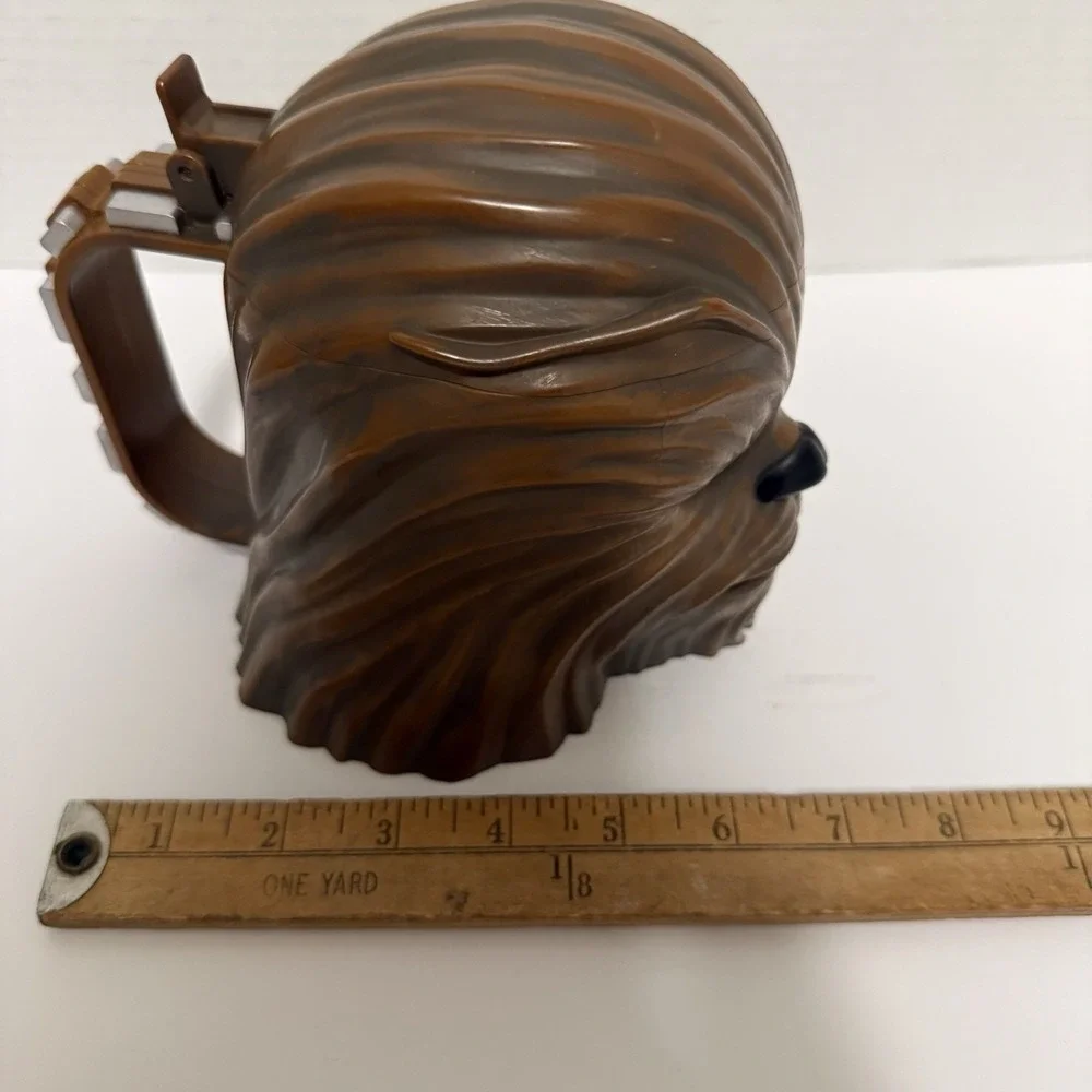 Disney Parks Exclusive Chewbacca Stein Cup with Lid Star Wars Mug 6
